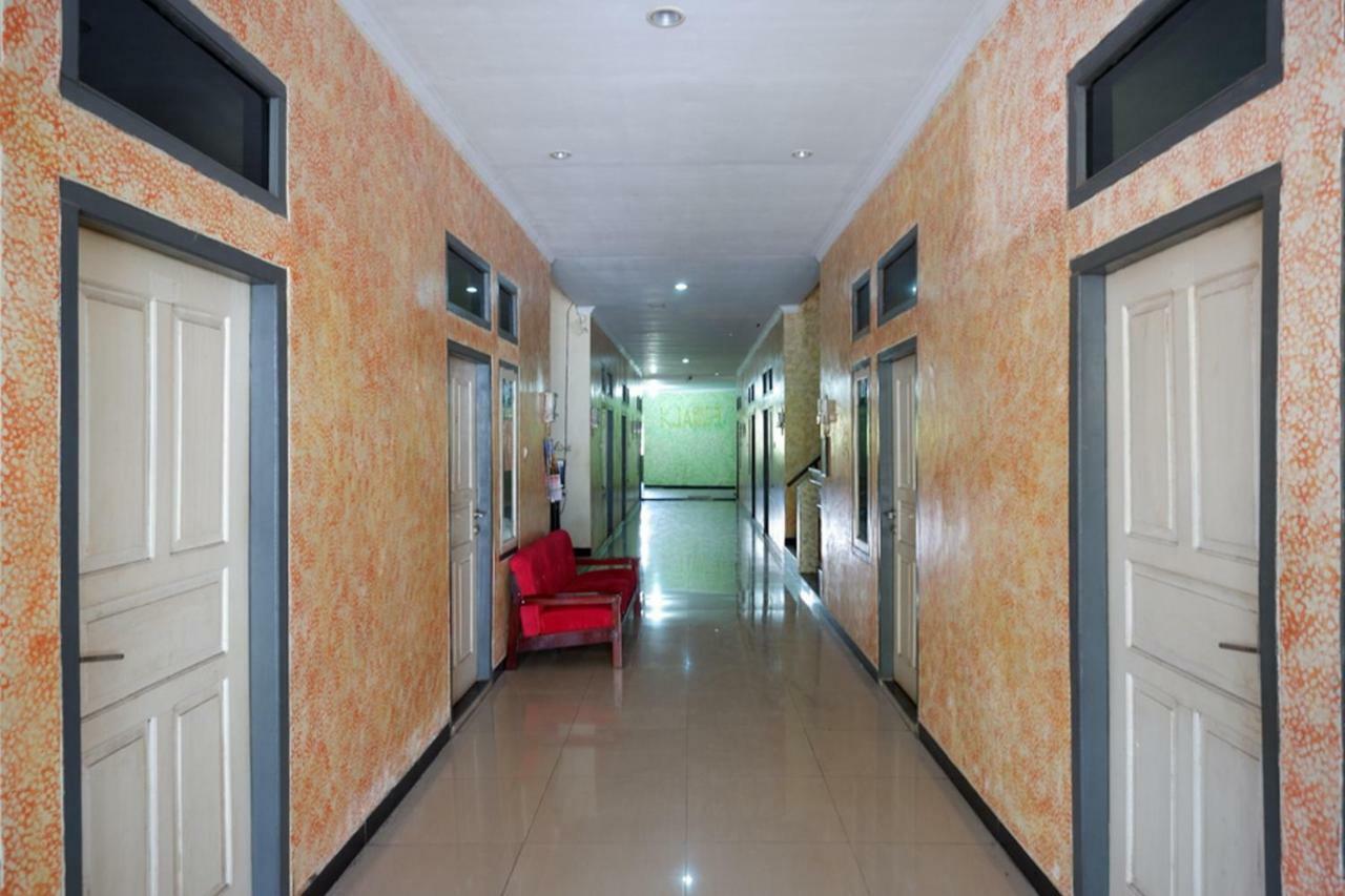 Reddoorz Near Gor Wisanggeni Hotel Tegal  Luaran gambar